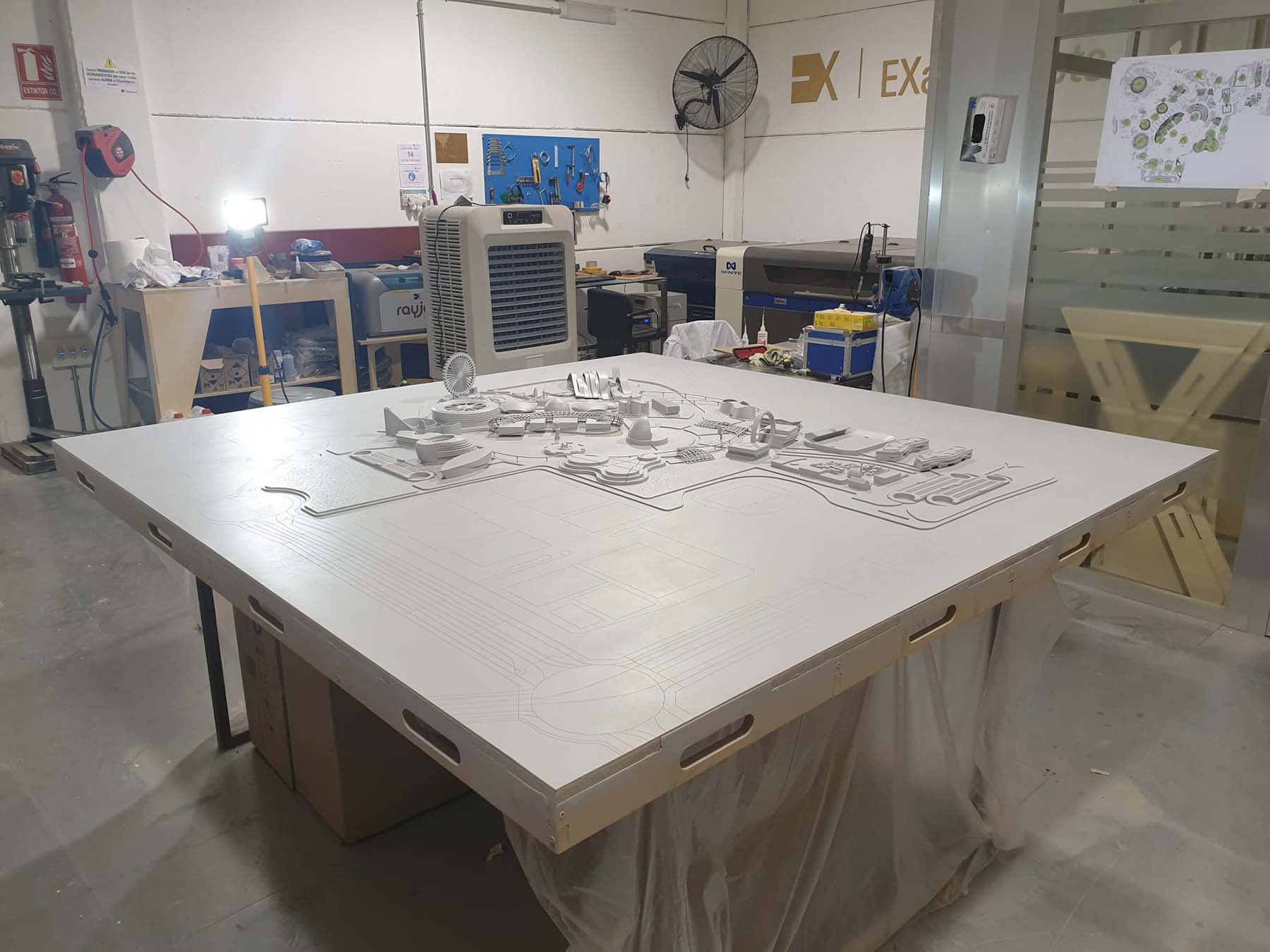 maqueta parque tematico real madrid val (18)